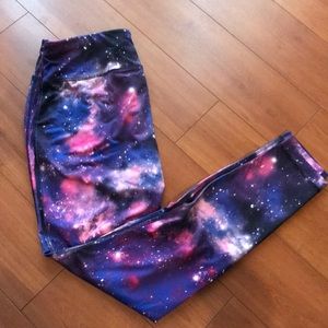 Danskin Now Outer Space High waisted Leggings
